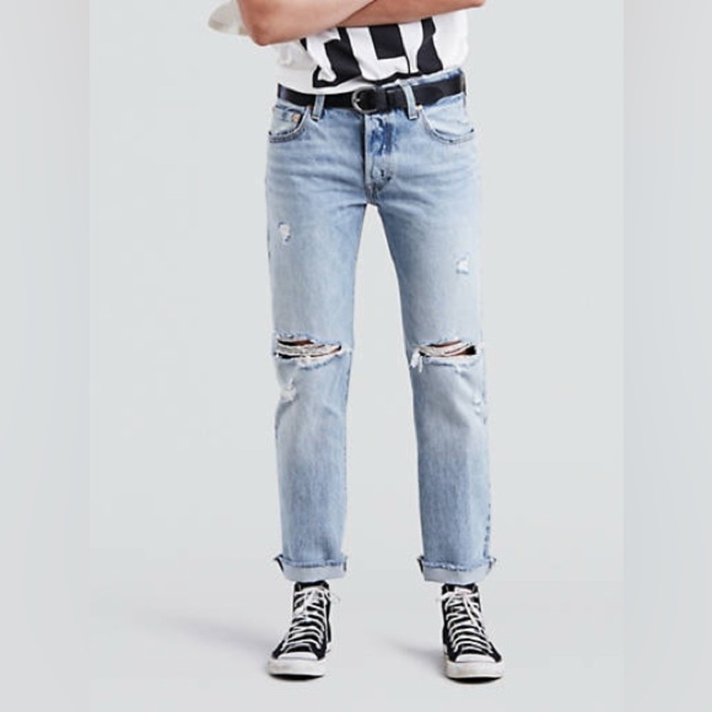 LEVI’S 501 ORIGINAL FIT BUTTON FLY JEANS
